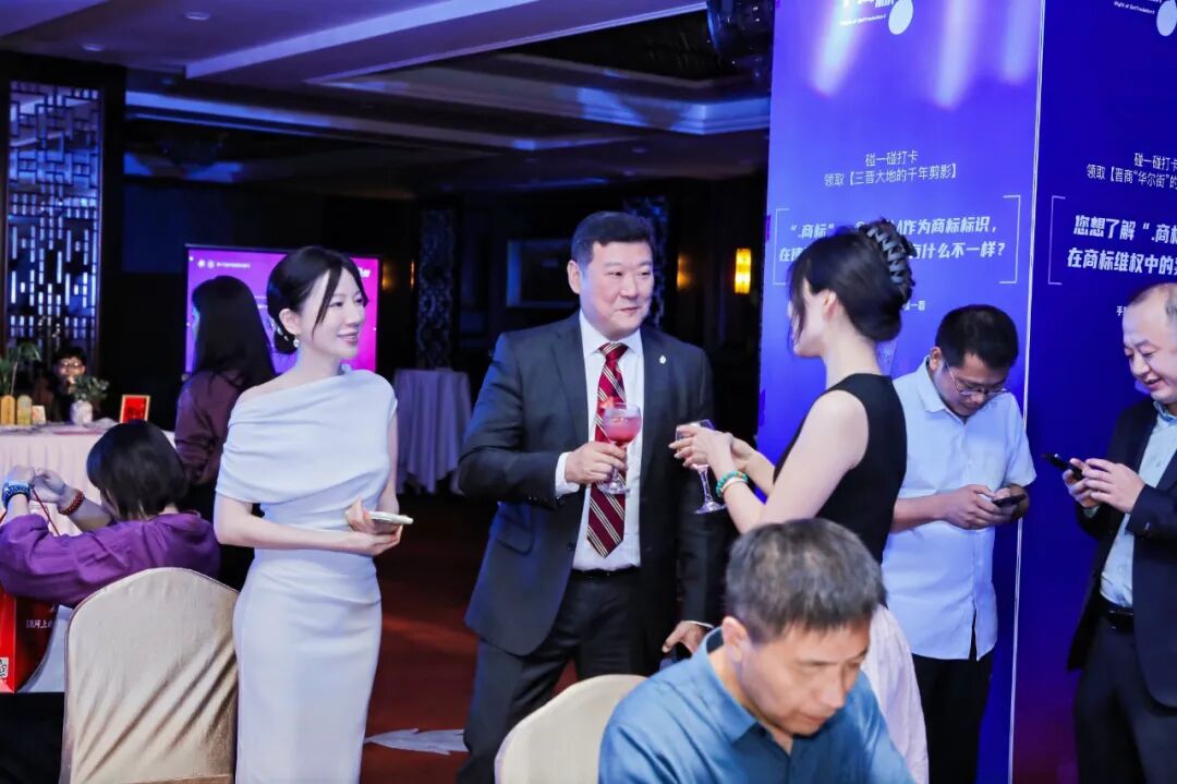 1757670581733210.jpg 640 (8).jpg